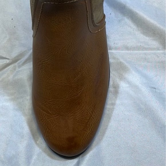 Gabriella Rocha  Women's • Macaria  • Ankle Boot size 10M - Picture 4 of 7